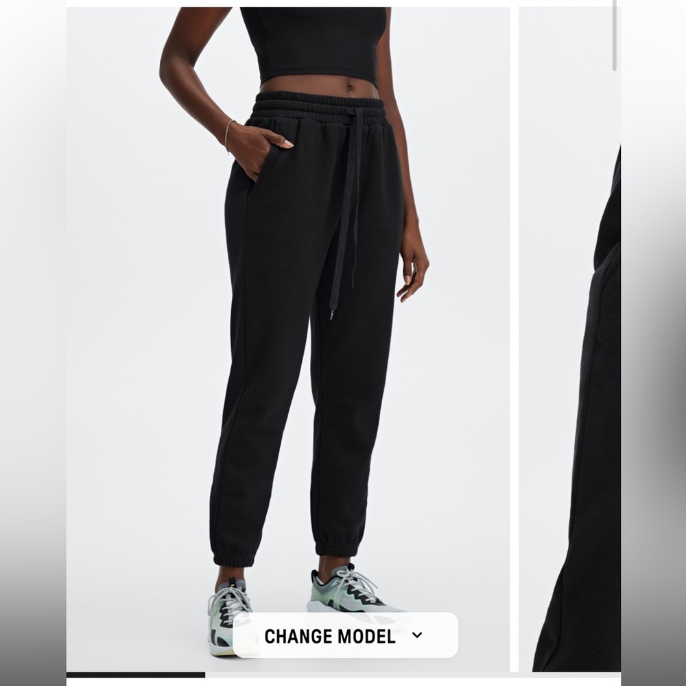 Fabletics Eco Go-To Classic Sweatpants